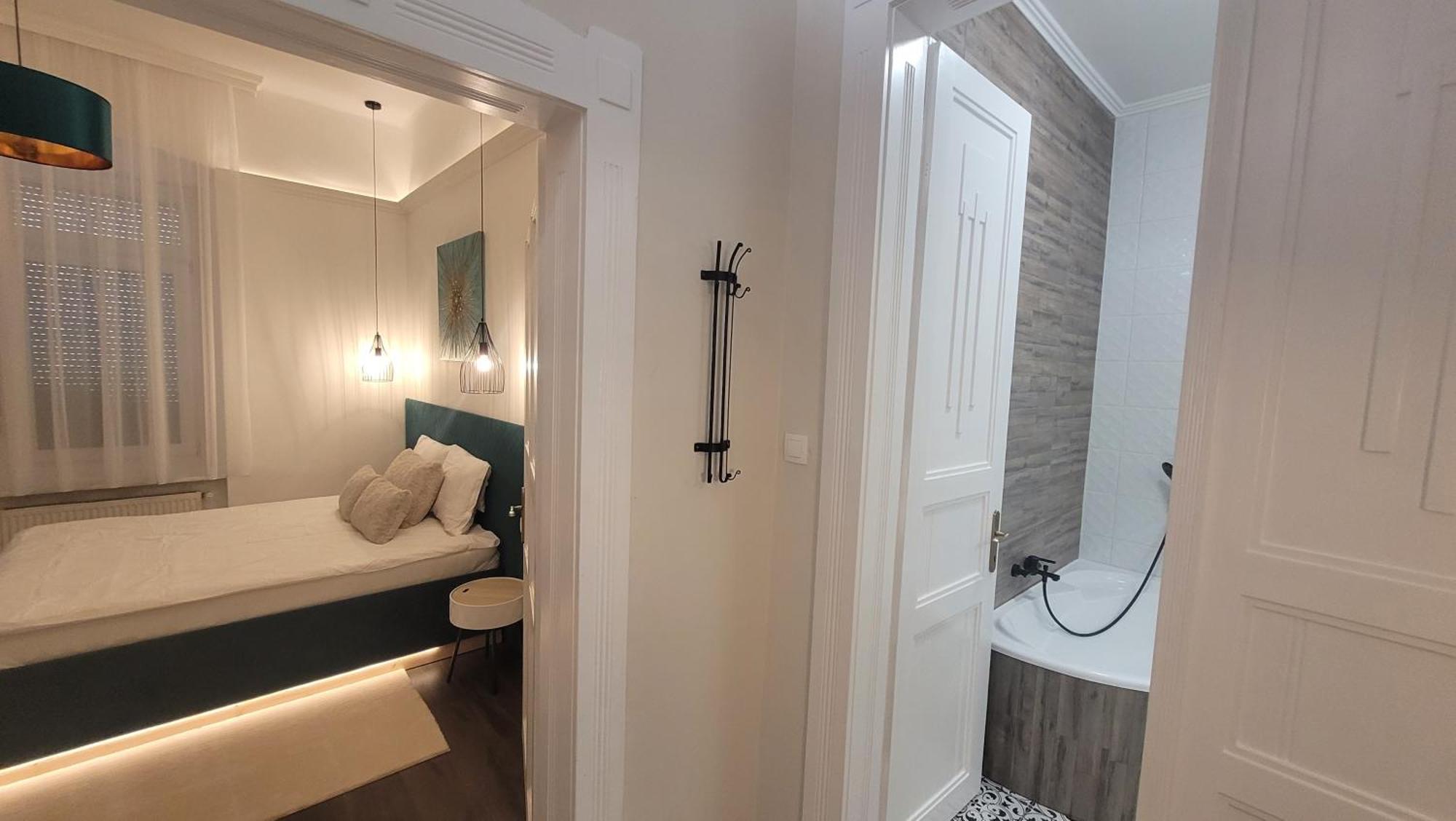Glamour Apartman Дьюла Экстерьер фото