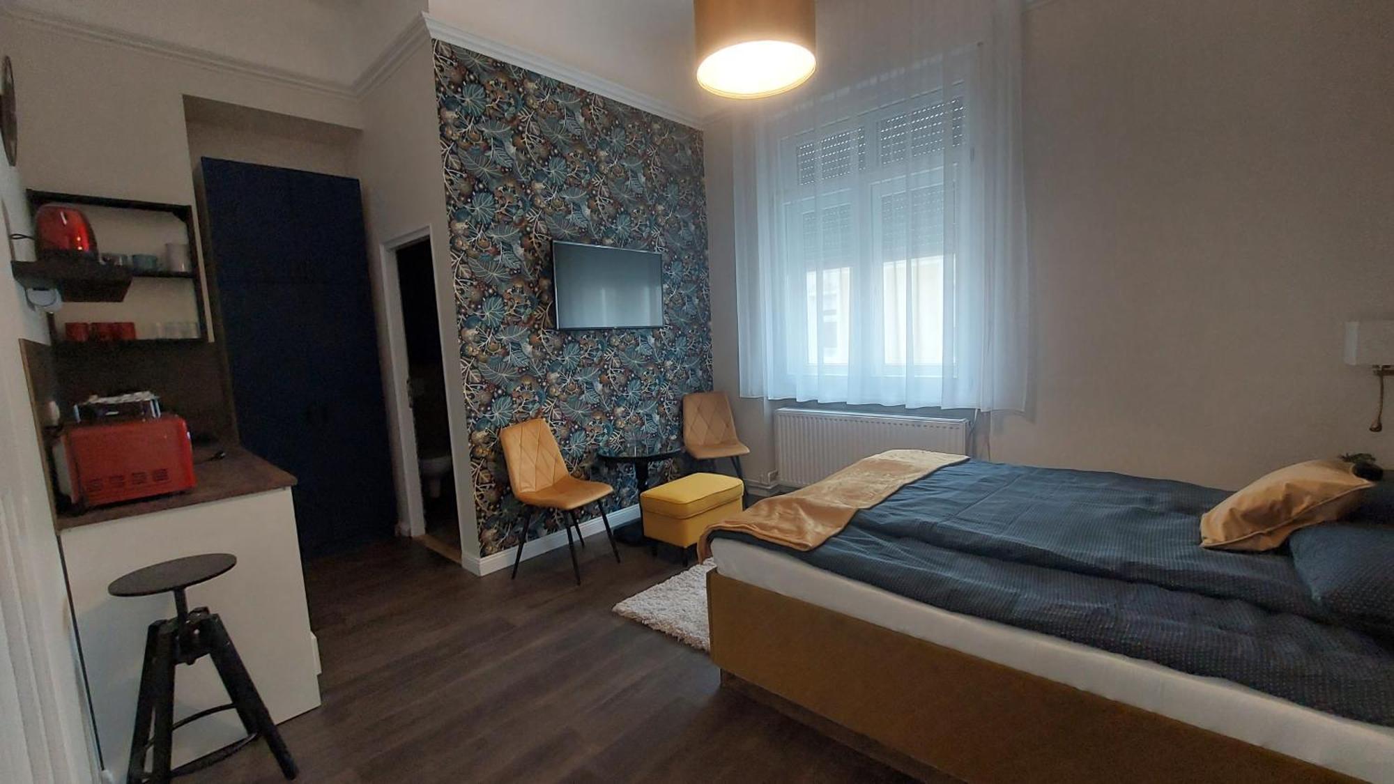 Glamour Apartman Дьюла Экстерьер фото